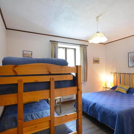 Chambre D'Hotes Au Vieux Chene Grillon Екстериор снимка