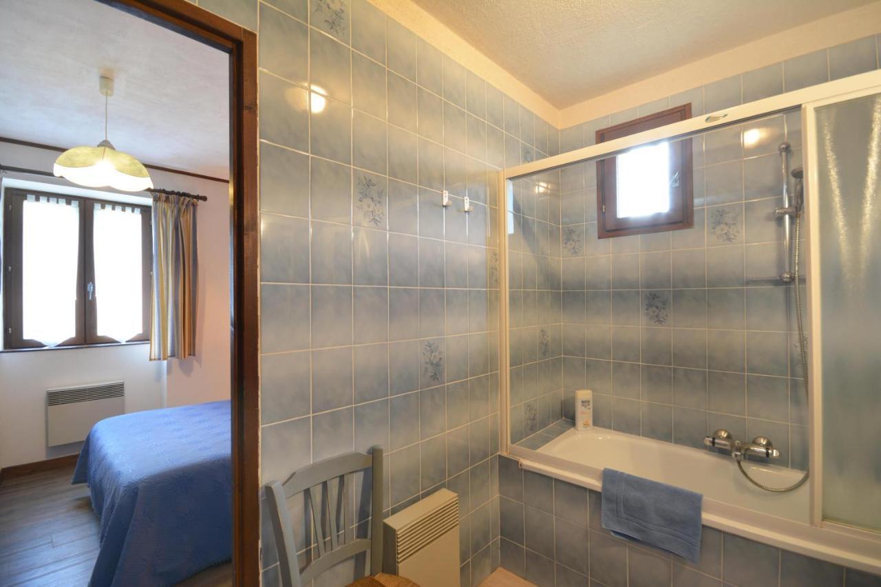 Chambre D'Hotes Au Vieux Chene Grillon Екстериор снимка