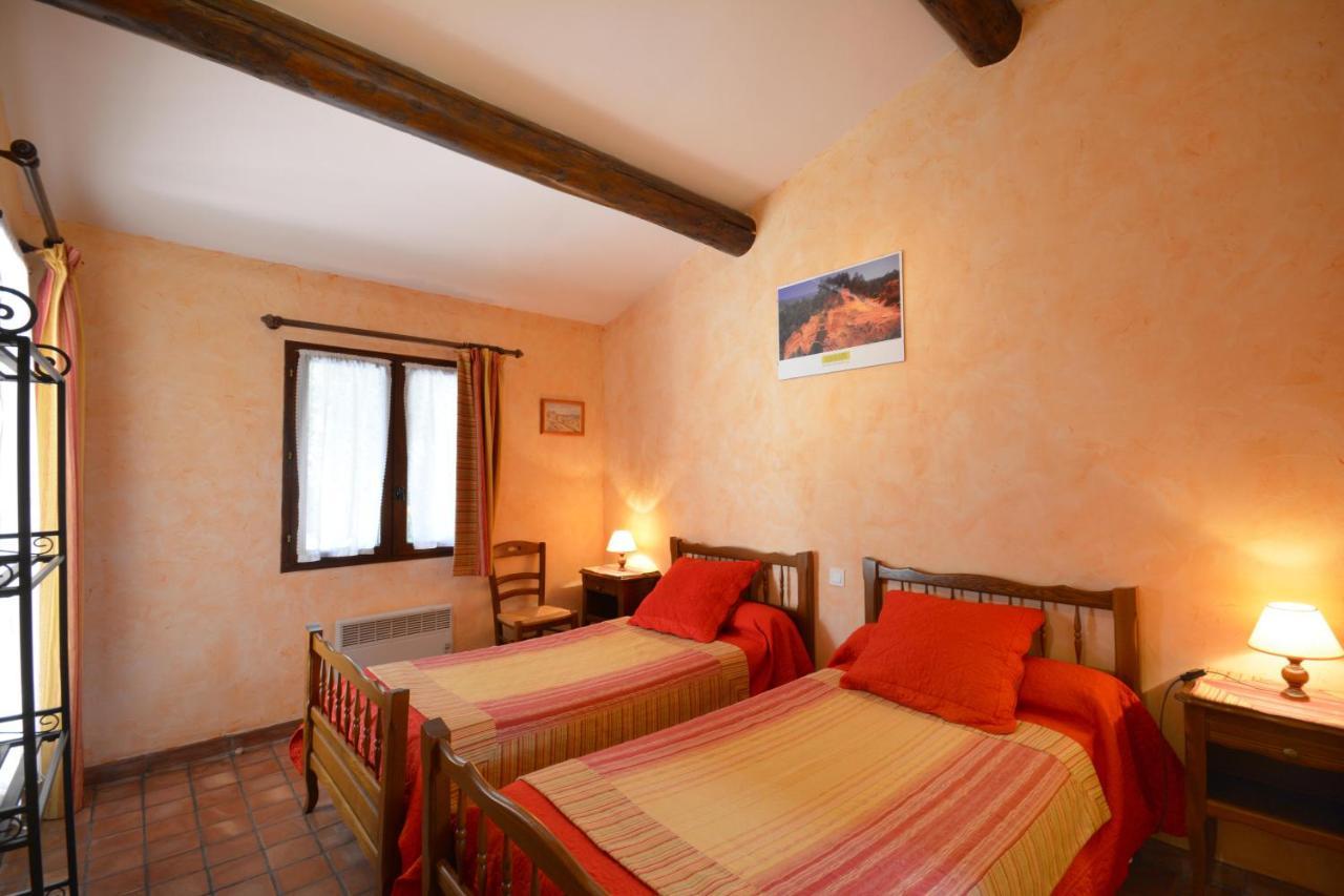 Chambre D'Hotes Au Vieux Chene Grillon Екстериор снимка